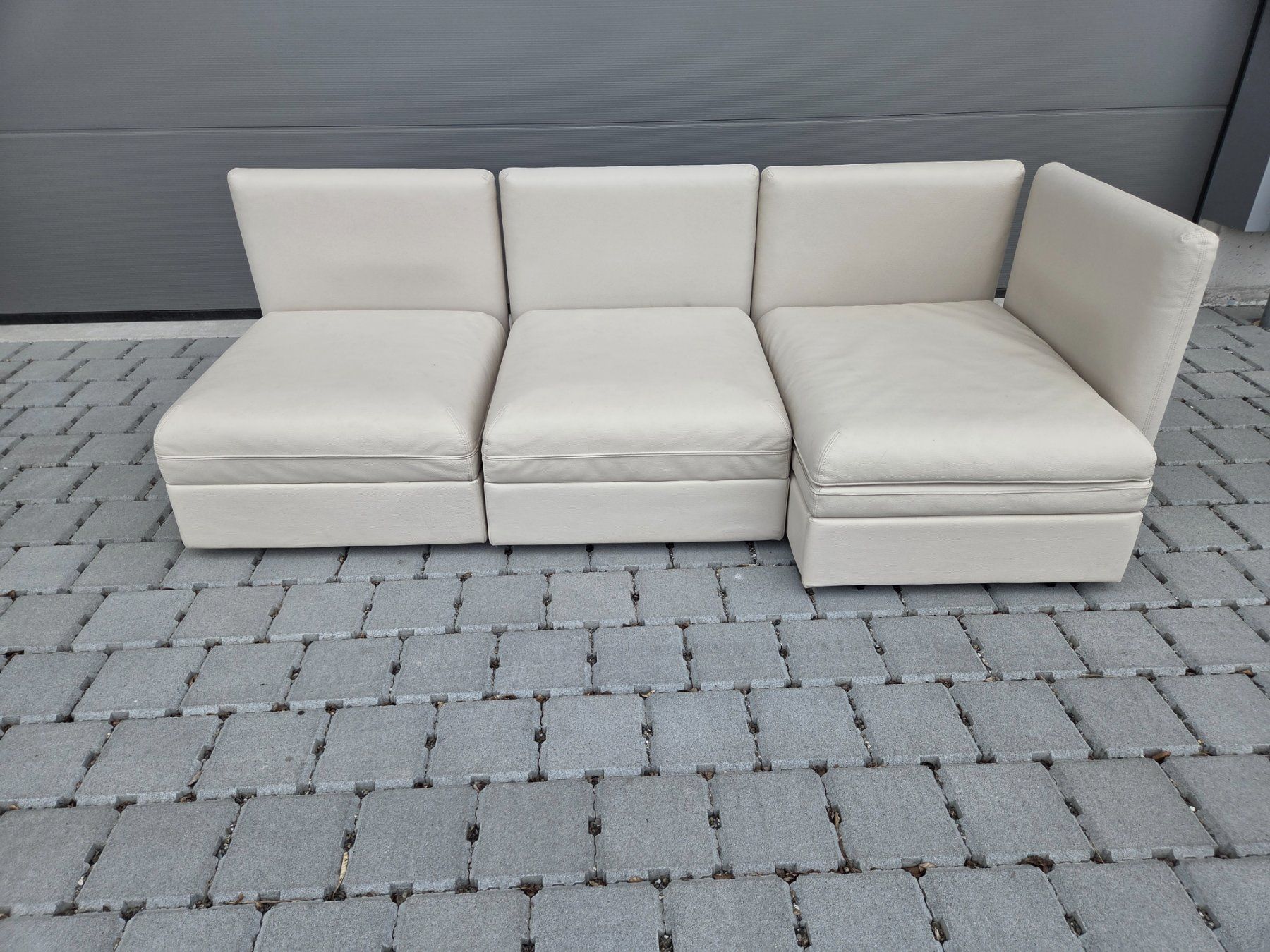 Ikea Divani: Gemütliches Modulares Sofa mit Bettfunktion, Beige – Usato da Mägenwil venduto da gemini78