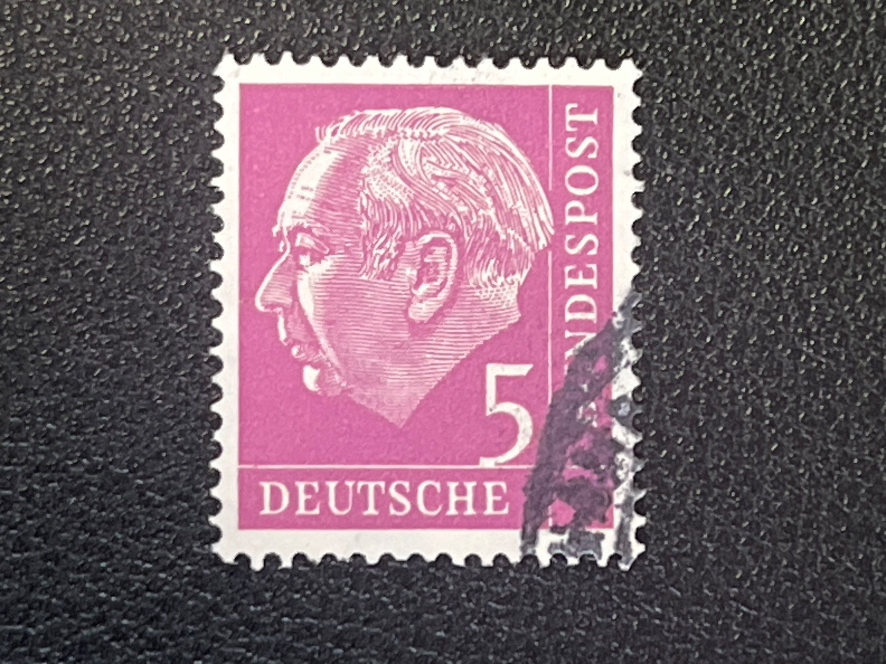 Tutti i francobolli: Deutschland Briefmarke – Usato da Chiasso venduto da AzenYa