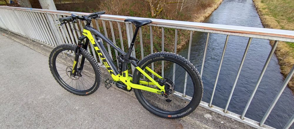 trek 9.7 carbon e bike