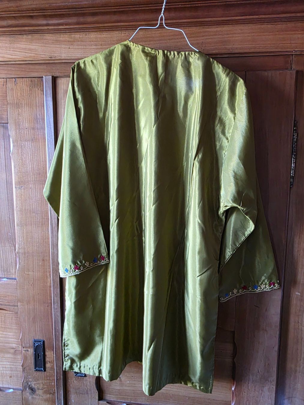 Camicette: blumige seidige Blus e mit Blumen Motiv – Usato da Walterswil BE venduto da Lonitti 2