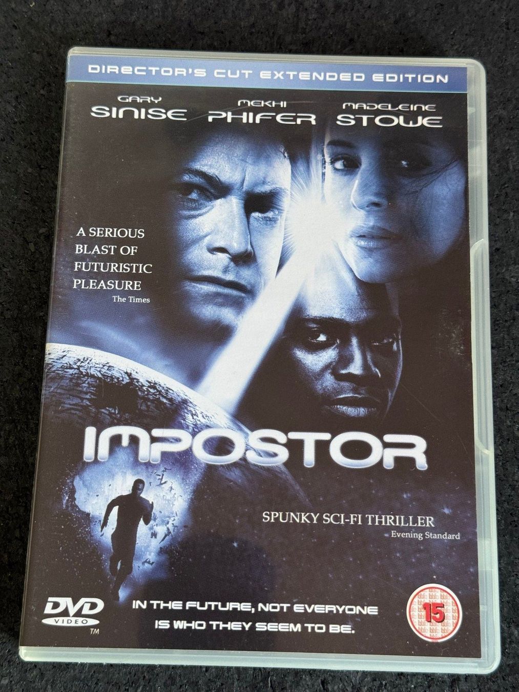 Tutti i DVDs: Impostor spunky SciFi Thriller DVD – Usato da Fribourg venduto da tschjoly