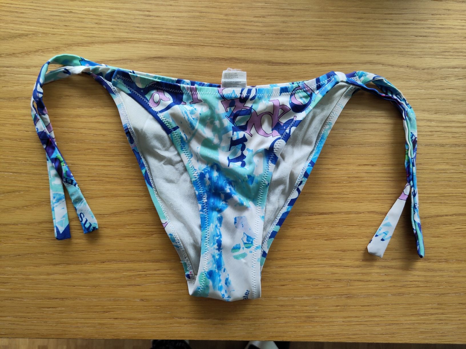 Yamamay Costumi da bagno & Bikini: Bikini Unterhosen Yamamay Gr 2 – Nuovo (secondo la descrizione) da Zürich venduto da njerryrocky