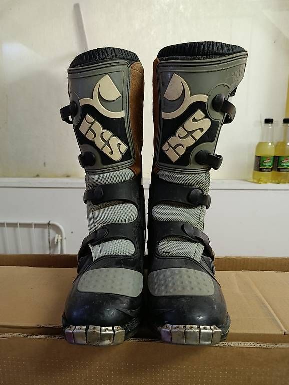 IXS Herrenschuhe: IXS Motocross Stiefel Gr 43 – Gebraucht aus Arbon von Alex.G.
