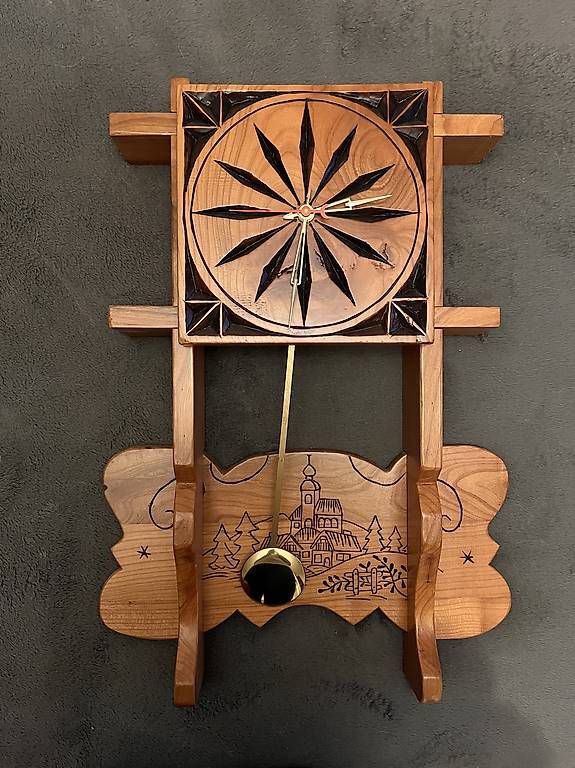 Orologi da terra & Orologi da parete: Pendule rustique en bois – Usato da Bourg-St-Pierre venduto da GdCombin