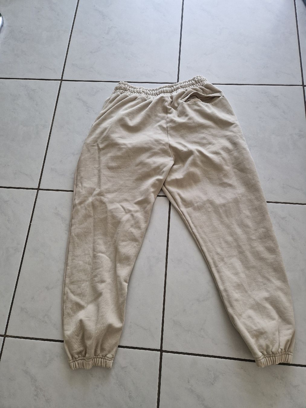 Pantaloni: DEF sweatpants – Usato da Bassersdorf venduto da DonSolo 5