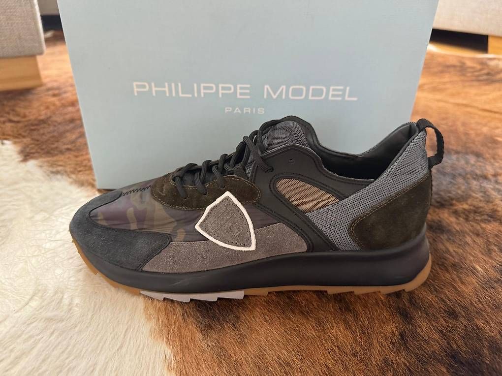 Chaussures femmes: Philippe Model Sneakers  – D'occasion à Zürich par AJO91 1