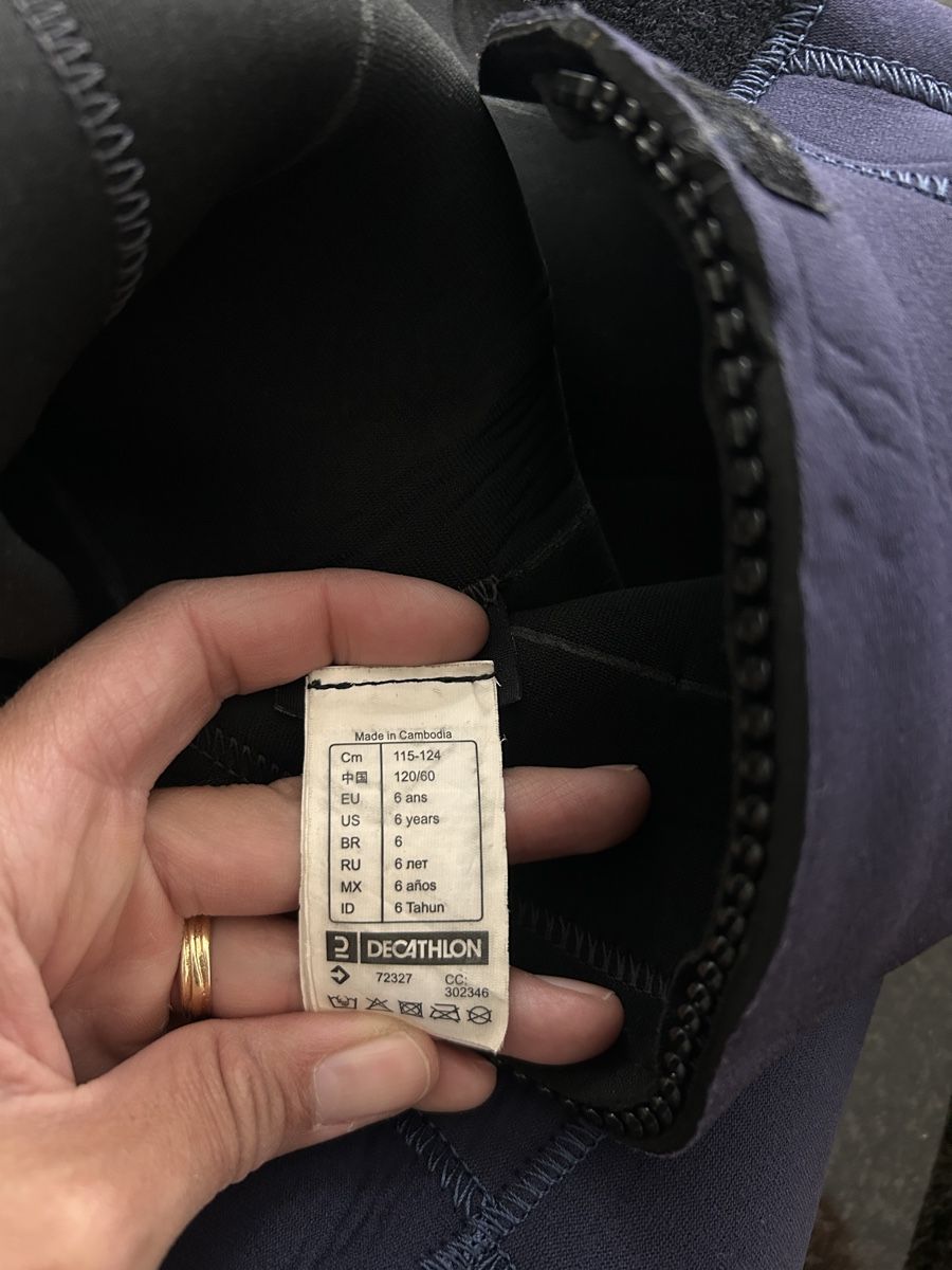 Decathlon Completi: Neoprenanzug Kinder – Usato da Oberurnen venduto da pnoser 2