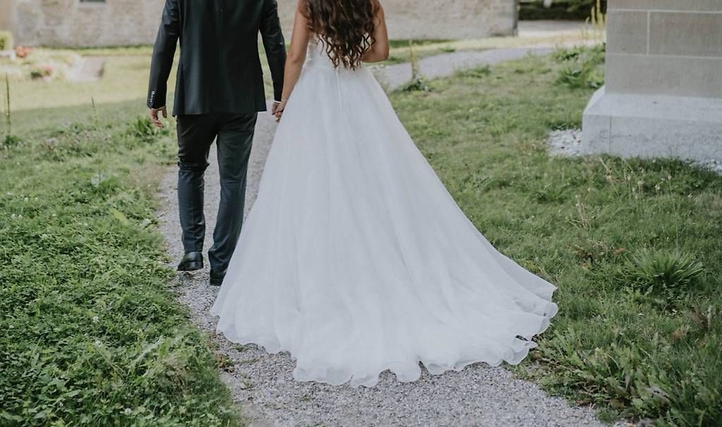 Vestiti: Hochzeitskleid klassisch Gr 36 – Usato da Waldstatt venduto da jm_zi 1