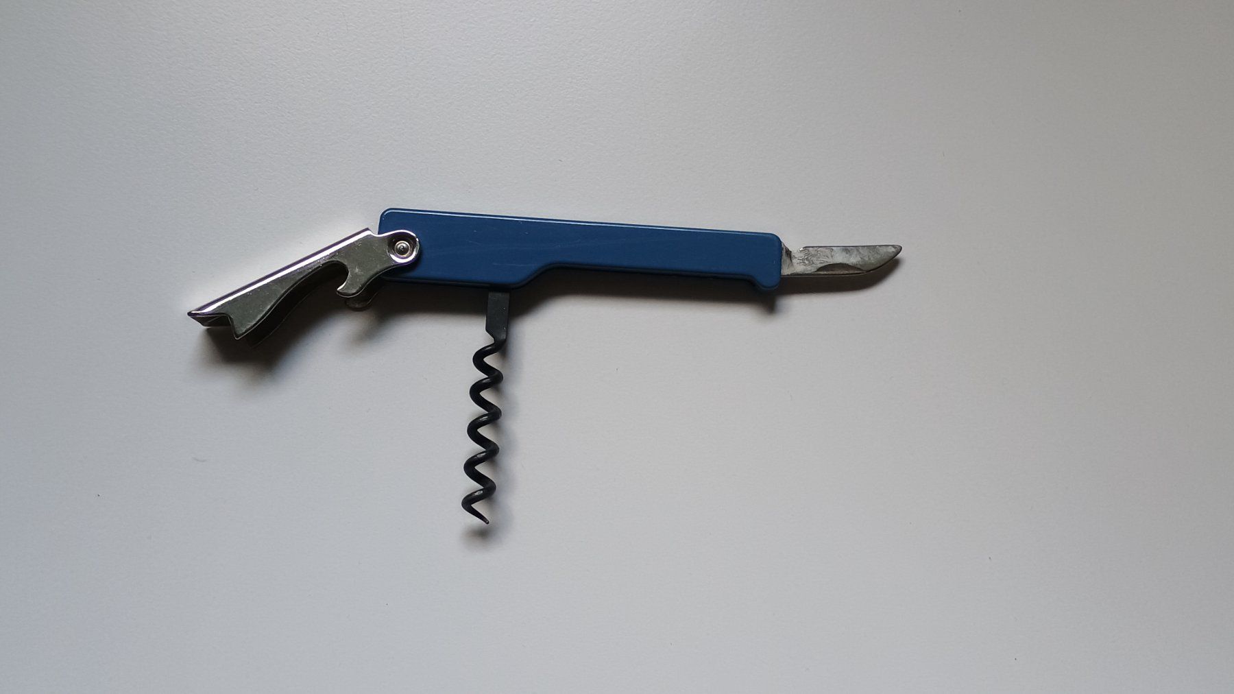 Apribottiglie & Tappi per chiusura: Korkenzieher blau – Usato da Rothrist venduto da GIWALD