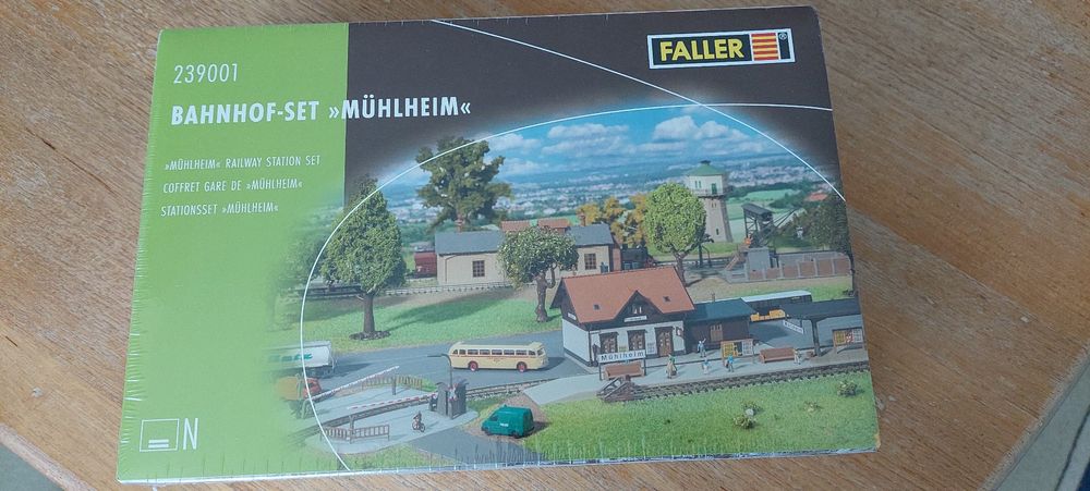 Faller Gare De Mühlheim – Échelle N – Bâtiment à Monter Pour Modélisme Ferroviaire, Dès 14 Ans