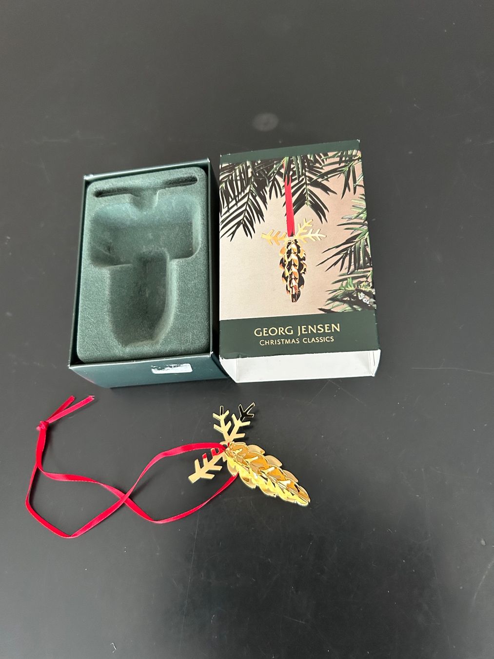Tutte le decorazioni: GEORG JENSEN 2005 Tannzapfen/pine cone – Usato da Zumikon venduto da tuna007
