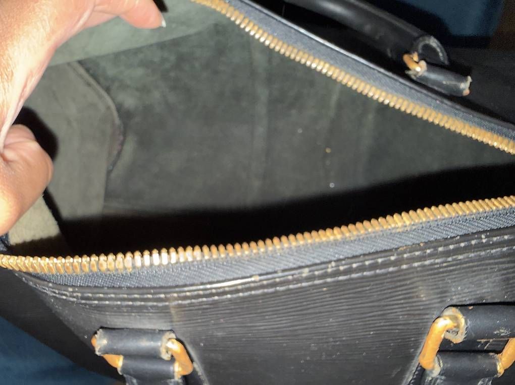 Borse: LV Keepall black Epi – Usato da Bern venduto da thu_ctq8 1