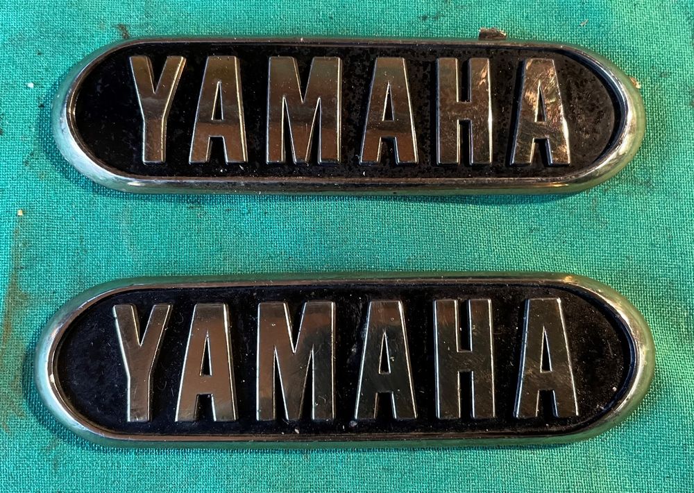 yamaha-xv-1100-virago-insignes-de-r-servoir-usato-a-la-croix-de