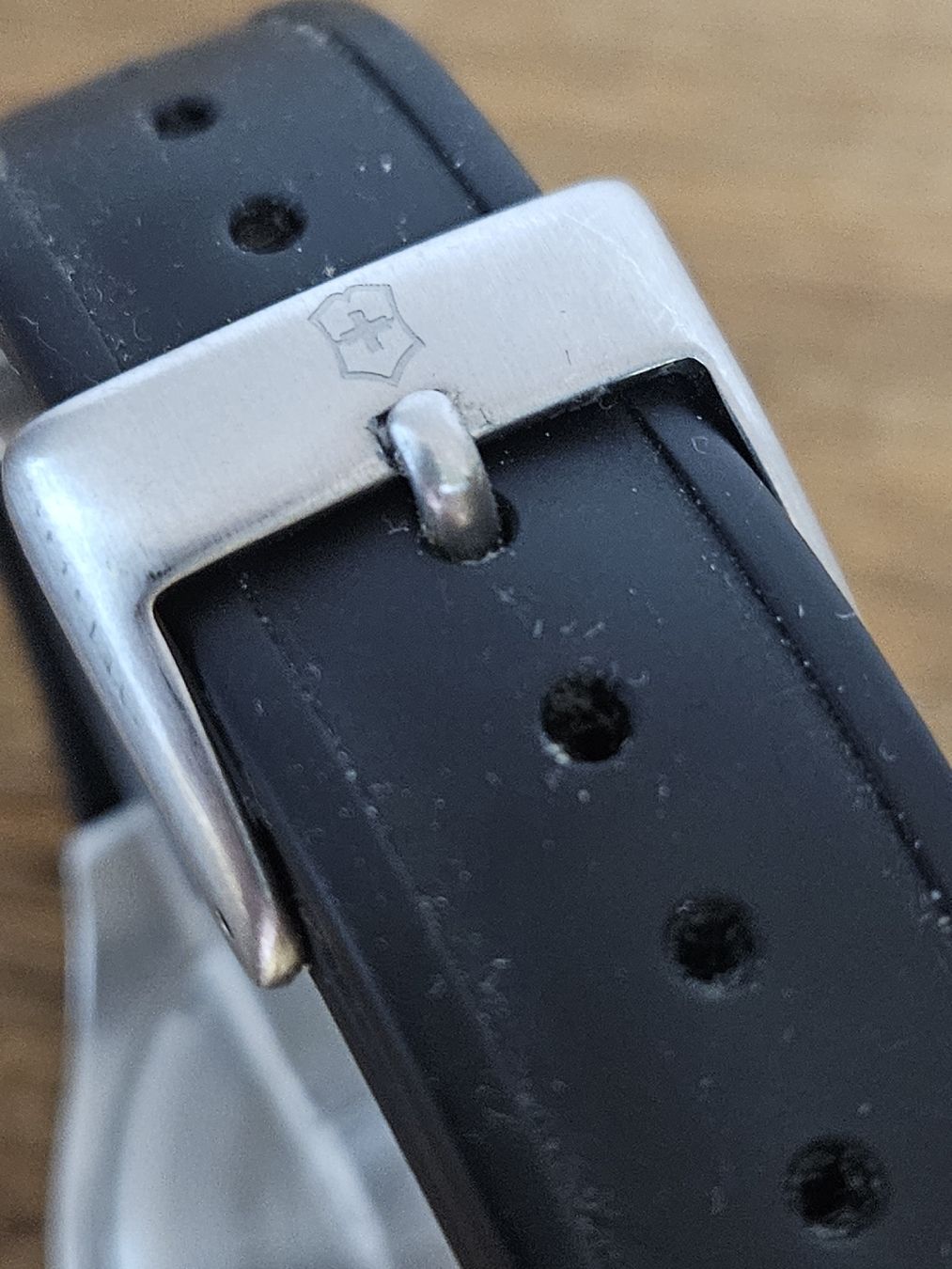Victorinox Orologi: Victorinox Herrenuhr 40mm – Usato da Flamatt venduto da pie_f9zm 7
