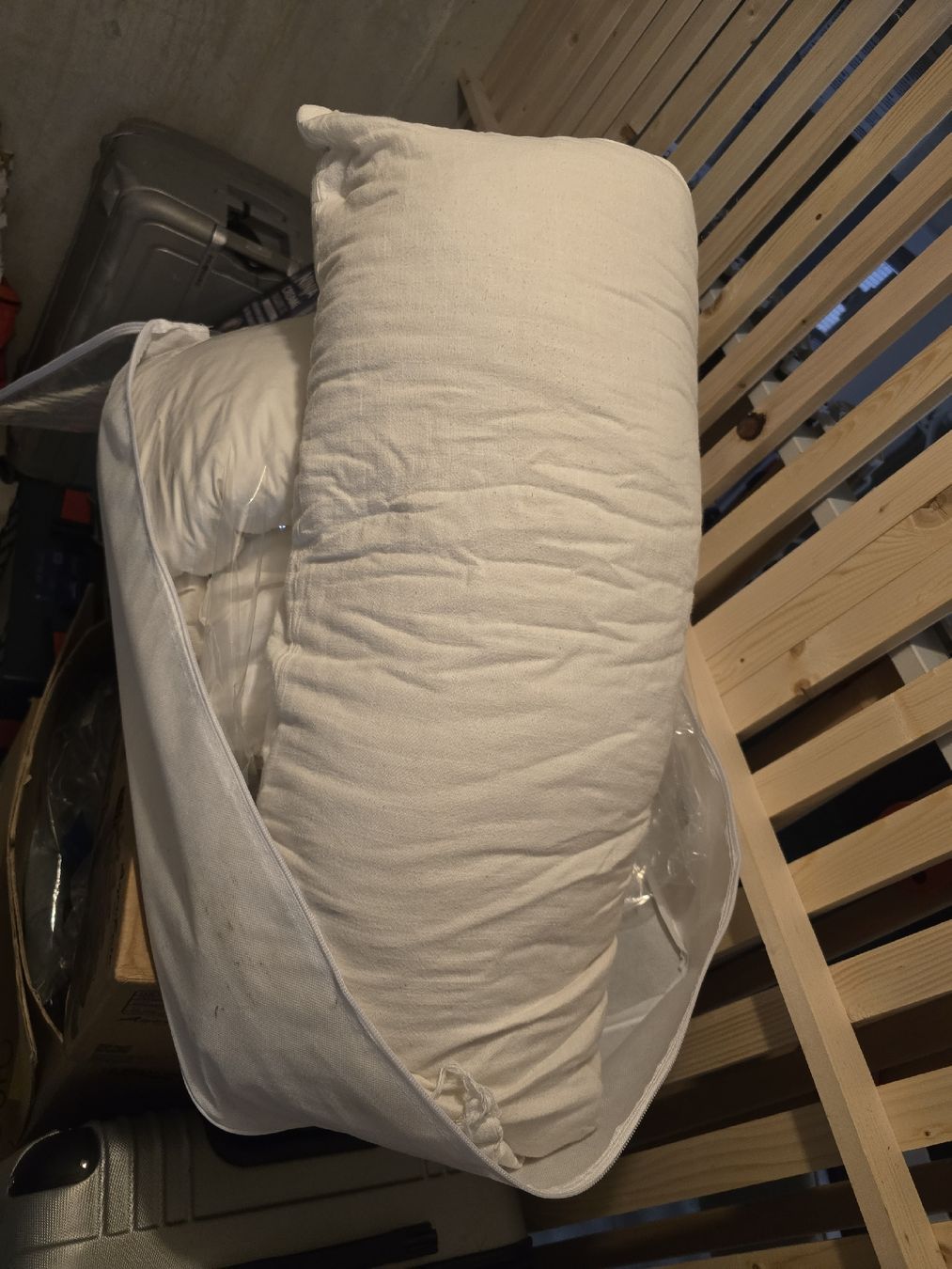 Ikea Cuscini: 3 Kissen zu verkaufen – Usato da Liebefeld venduto da Kiru21 8