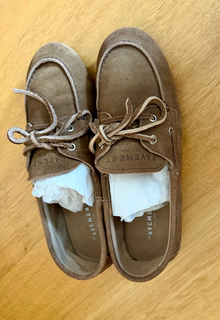 Scarpe da uomo: Pavement Marin Bootsschuh Braun Suede 40 – Usato da Zürich venduto da coisa