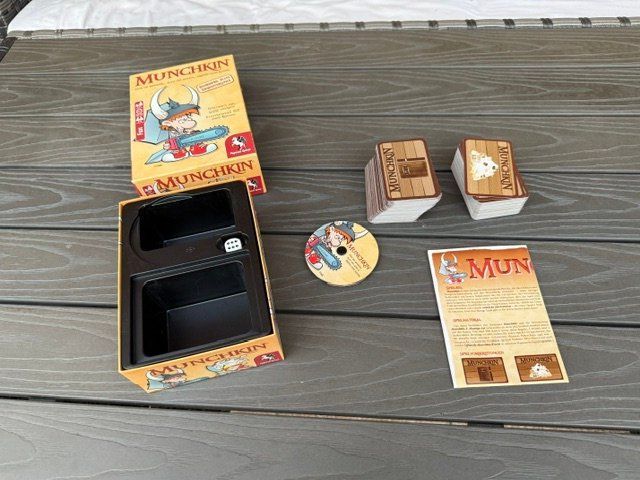 Pegasus Spiele Giochi: Brettspiel Munchkin – Usato da Basel venduto da Dylan1994 1