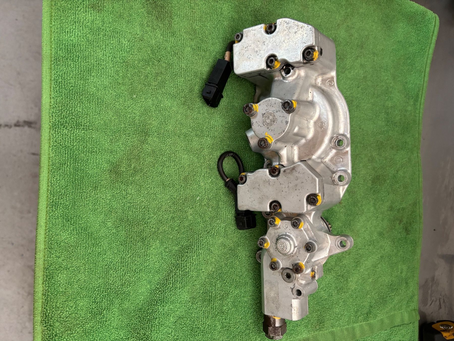 Alle Autoersatzteile: Doppelvanos für BMW E36 M3 3.2 – Gebraucht aus Winterthur von mlu_5tnq 2
