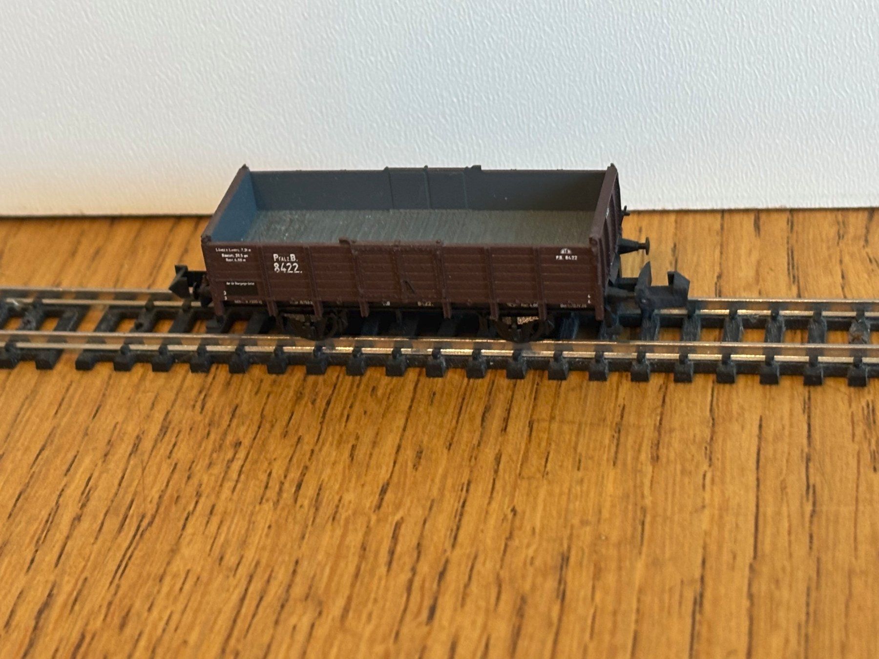 Modelleisenbahnen: *e1362: Güterwagen, flach (Spur N) – Gebraucht aus Birsfelden von Birs_25 1