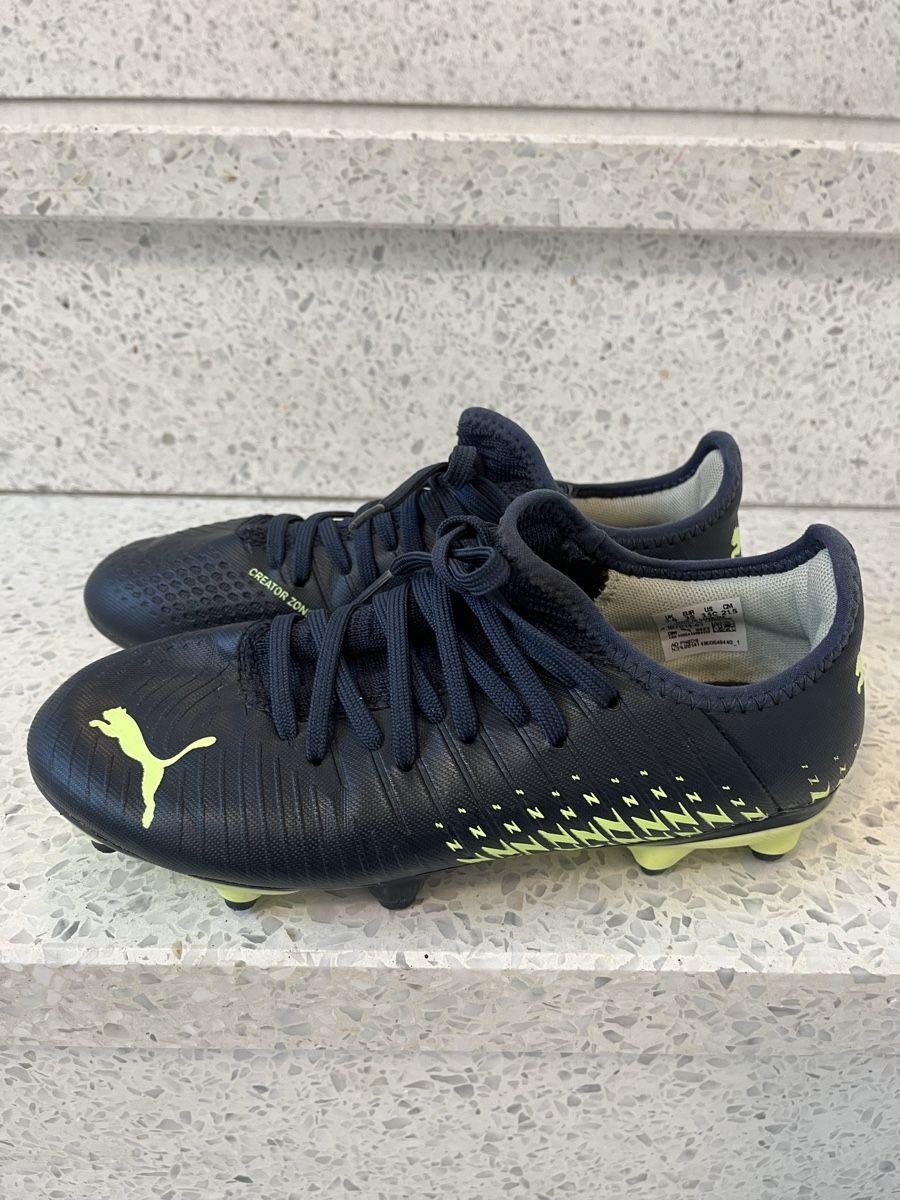 Puma Scarpe per ragazzi: Fussball Nockenschuhe Gr. 35 Puma – Usato da Luzern venduto da Aldabema 3