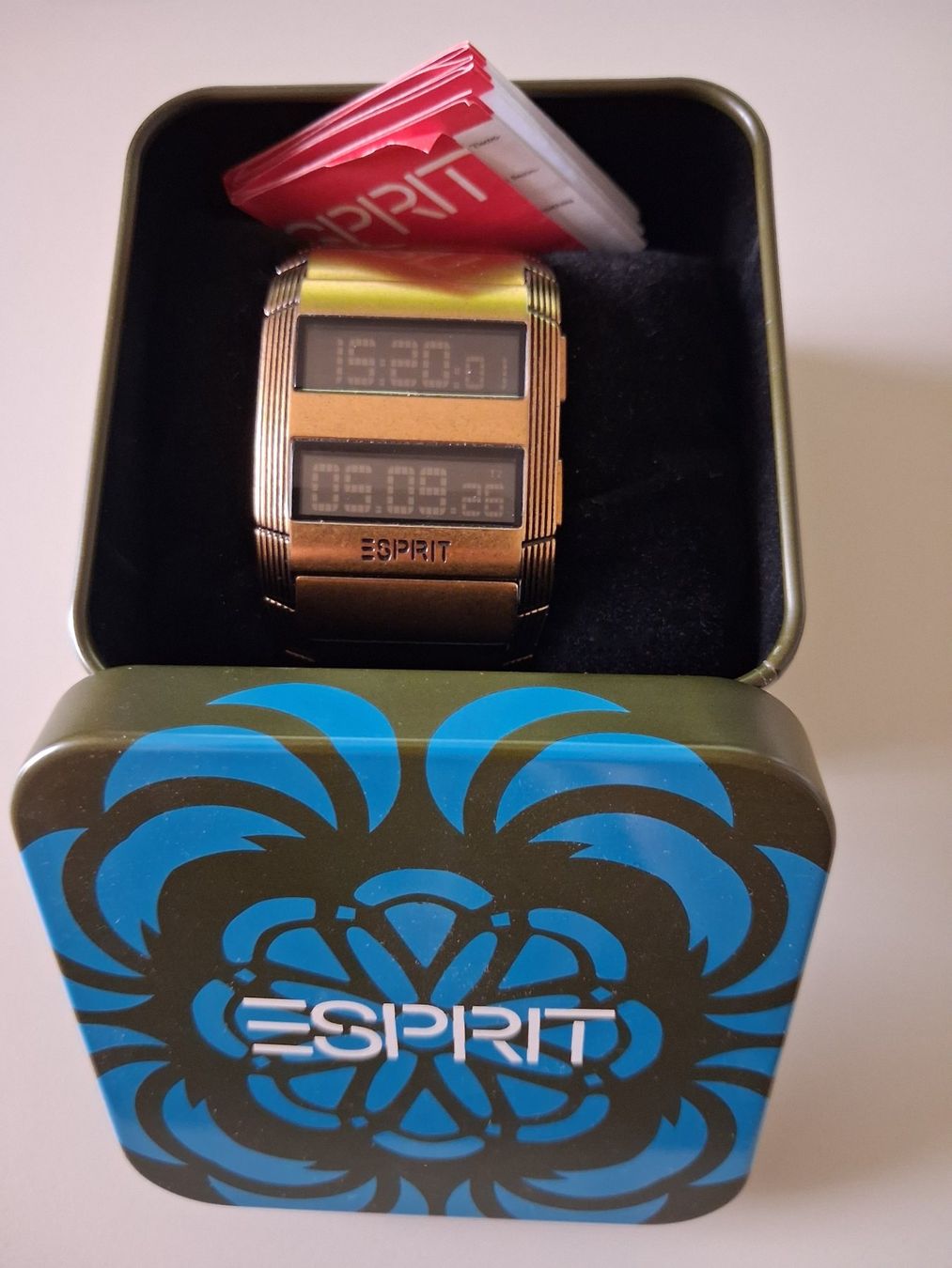 Esprit Orologi: Esprit Alpha Centauri Gold (ES 101231) – Usato da Thun venduto da music_and_more
