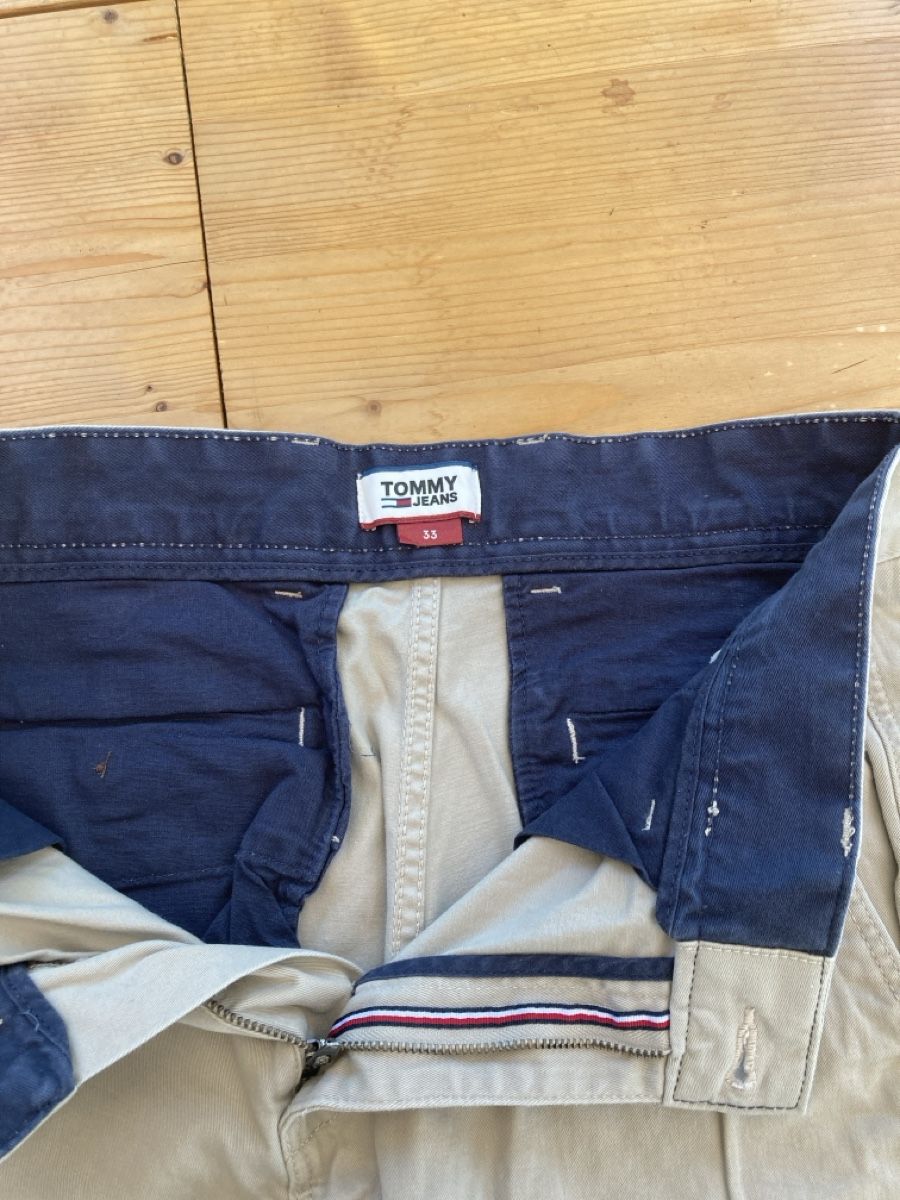 Tommy Hilfiger Pantaloni: Tommy Jeans  Kniehose – Usato da Romanshorn venduto da gokken 1