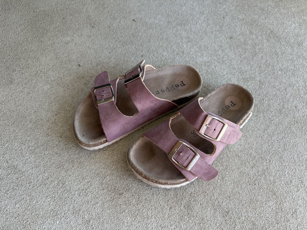 Scarpe per ragazze: Pepper Lavender Leather Sandals - EU 30 - Summer Ready! – Usato da Zumikon venduto da don_2sy6 1