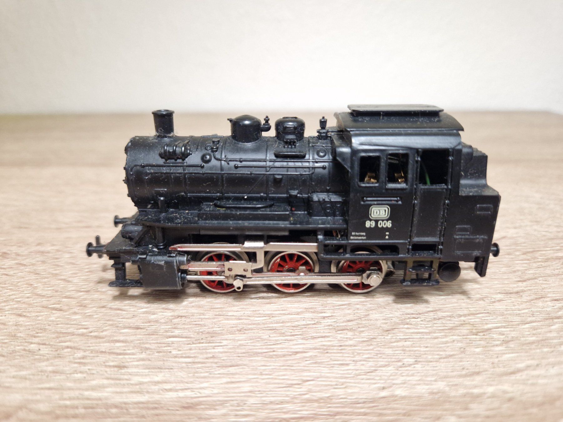 Märklin Modellini di ferrovie: Märklin Dampflok BR 89 H0 – Usato da St-Aubin-Sauges venduto da tantome