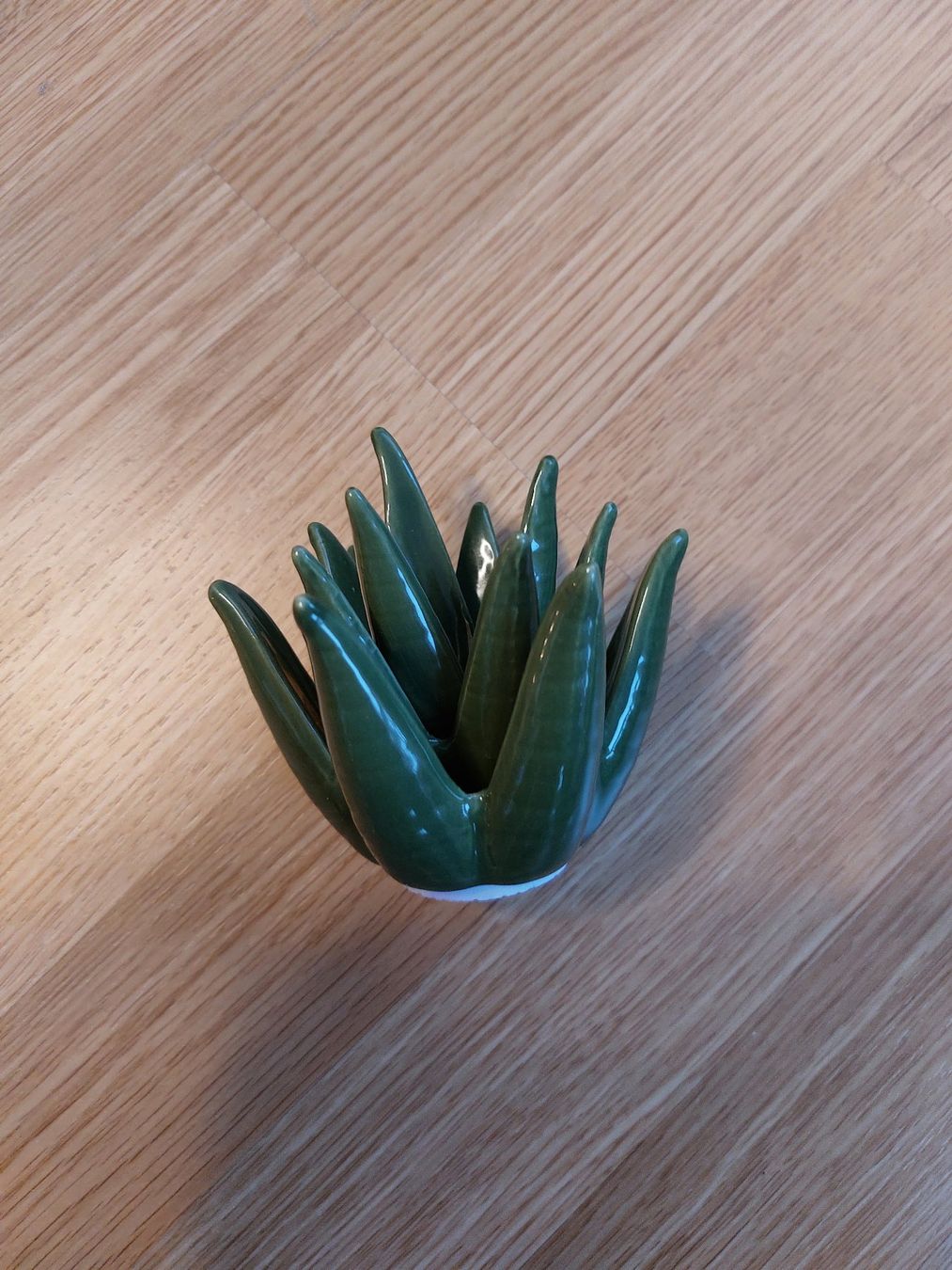 Portagioie: Aloevera Ringhalter Keramik – Nuovo e nell'imballaggio originale da Biel/Bienne venduto da big_hxr7 2