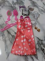 BARBIE ROT KLEID MIT ACCESSORIES