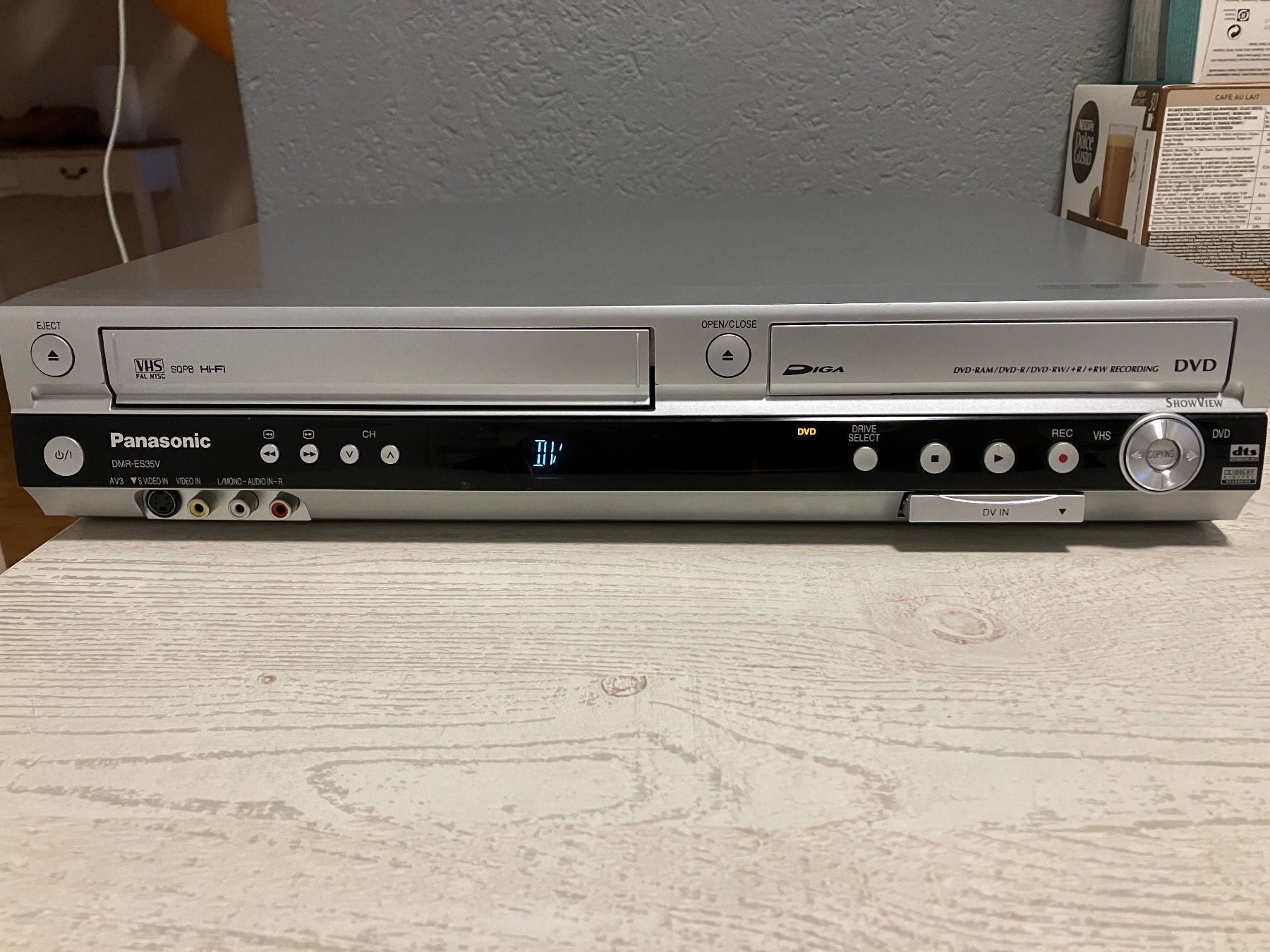 Panasonic Aufnahmegeräte: Panasonic dmr-es35v vhs dvd recorder – Gebraucht aus Zunzgen von milesdavis76
