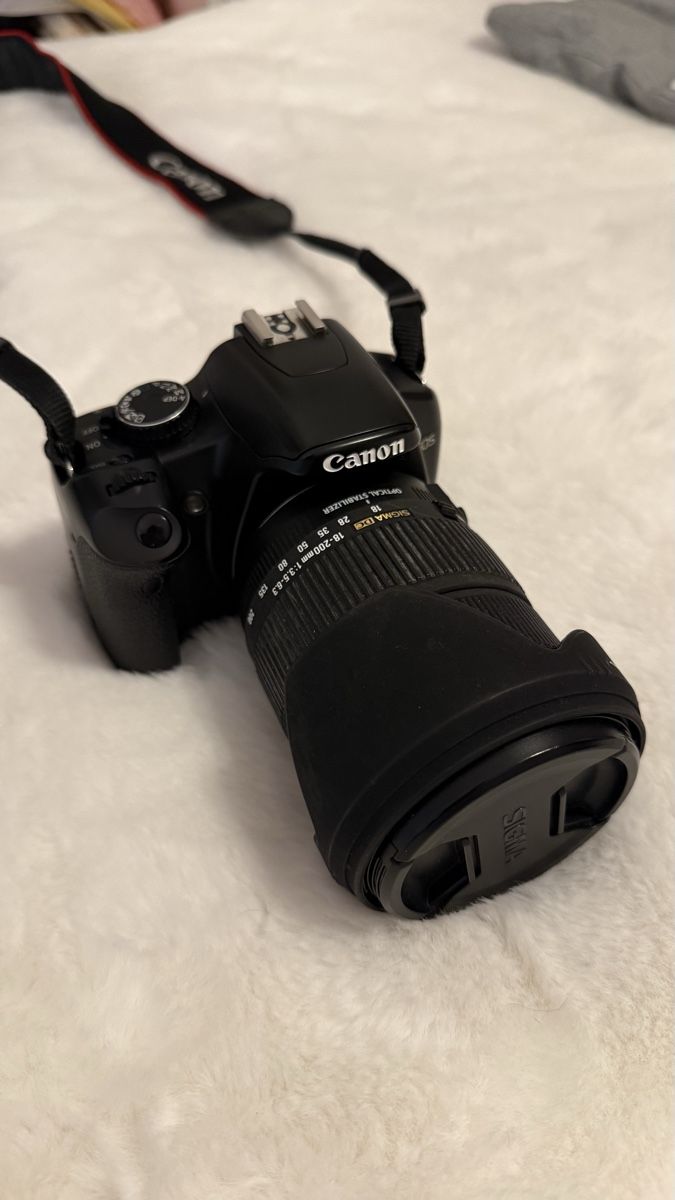 Canon Fotocamera: Canon EOS 450D Spiegelreflexkamera mit 2 Objektive Top! – Usato da Walzenhausen venduto da poupette72 1