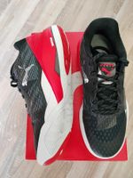 Puma Hallenschuhe, neu und ungetragen, statt Fr. 170.--