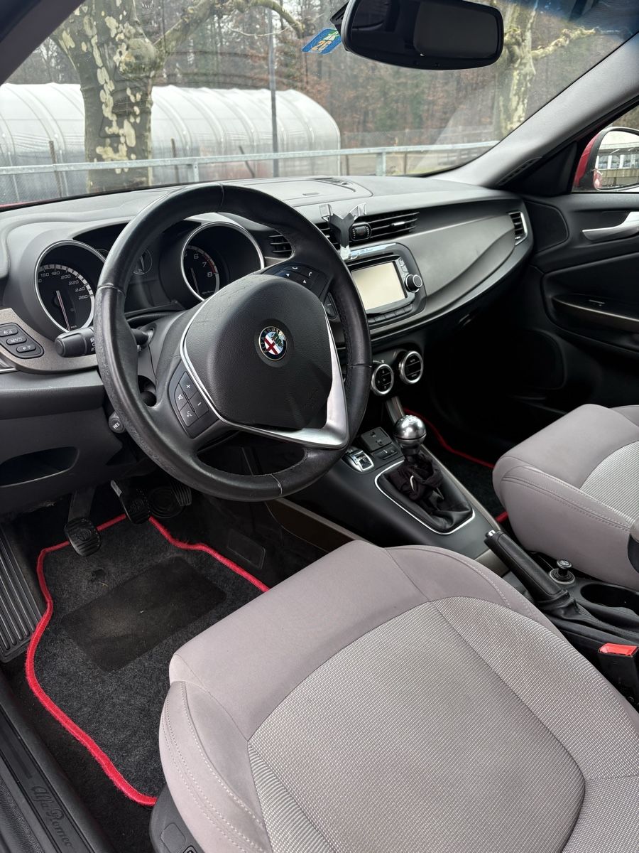 Alfa Romeo Autos: ALFA ROMEO Giulietta 1.4 MultiAir Distinctive – Gebraucht aus Umiken von Chanti_Vosl 6