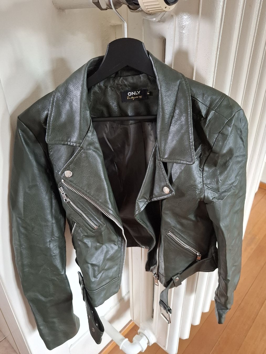 Only Giacche: Kunstlederjacke Only, wie neu – Usato da Muri b. Bern venduto da hos_qg29