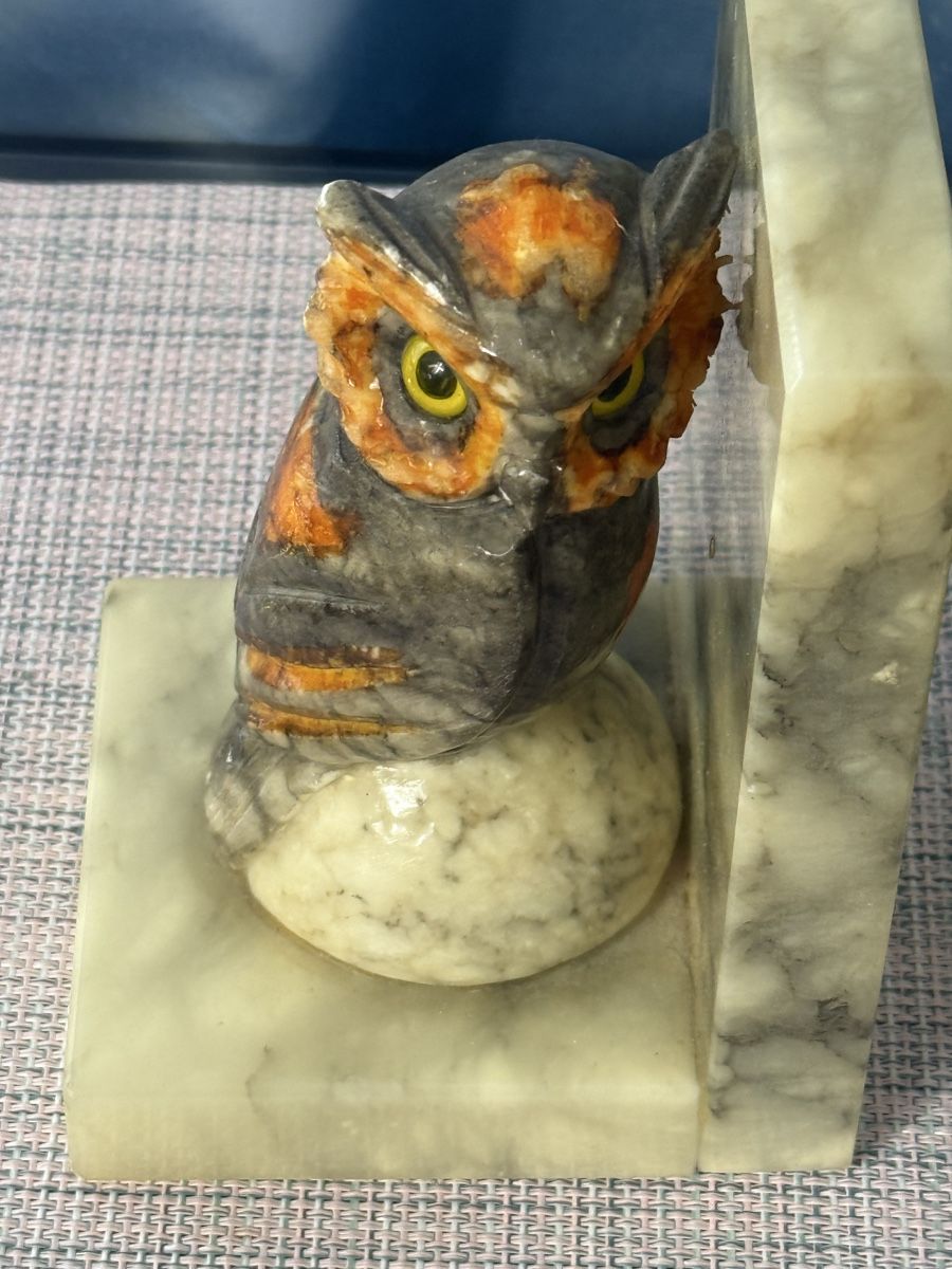 Altro in Decorazioni & Accessori: Paar Alabaster Buchstützen Eulen Vintage – Usato da Grenchen venduto da swiss.antiques 2