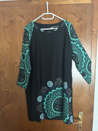 Robe Desigual, taille 46, presque neuve 🌿