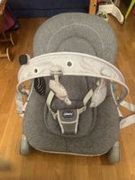 Babywippe Chicco mit Spielbogen