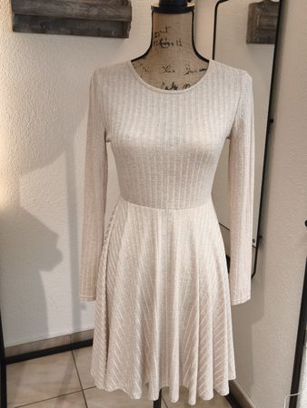 Damen Kleid gerippt langarm beige Gr.S neuwertiger Zustand