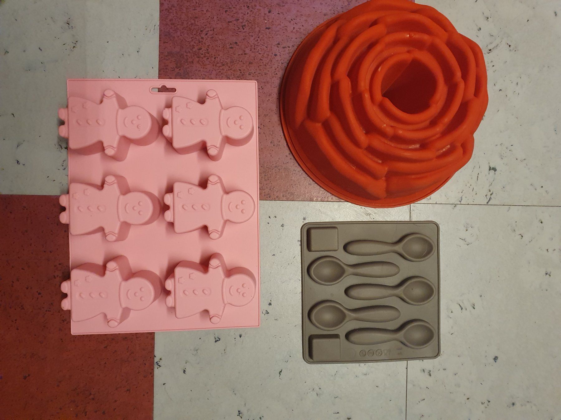 Backformen: Backform – Gebraucht aus Moosseedorf von Sonnenschein..