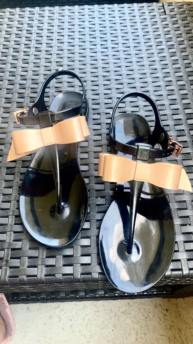 Ted Baker Scarpe da donna: TED BAKER black jelly sandals 36 – Usato da Zürich venduto da Angela_Fashion_Lover 1