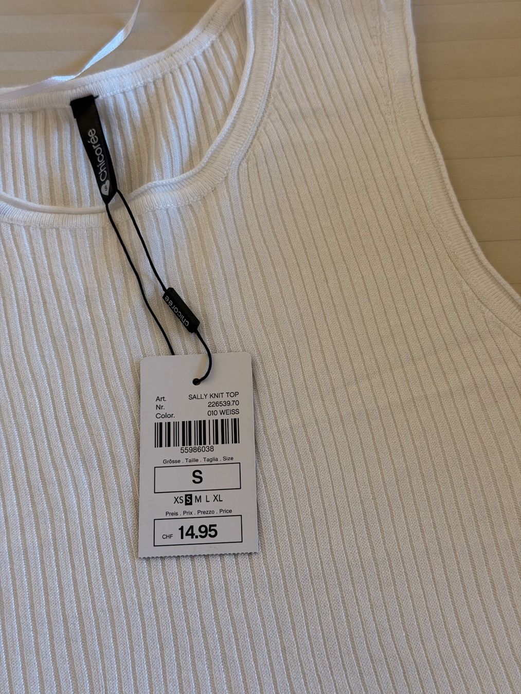 Top: Neu – Chicorée Basic Top (Größe S) – Nuovo e nell'imballaggio originale da Hüttikon venduto da fra_7mtn 1