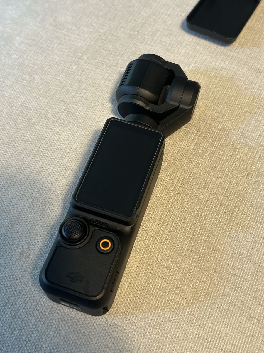DJI Action Cam: DJI Osmo Pocket 3 - like brand new - with 7 accessories – Nuovo (secondo la descrizione) da Zürich venduto da giovi321 1