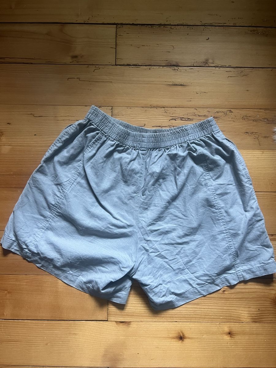 Pantaloni: Shorts  – Usato da Magden venduto da leo_c8bc 1