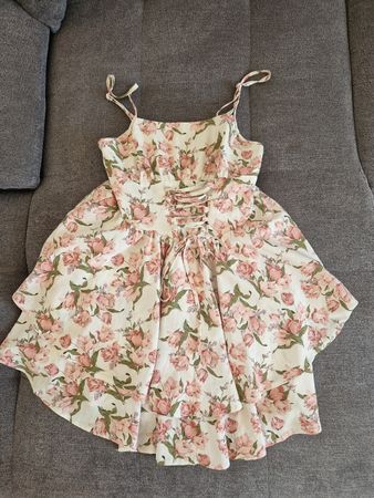 Kleid SHEIN weiss rosa Grösse S guter Zustand
