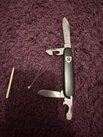Victorinox Taschenmesser schwarz mit Logo 