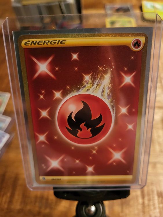 Carte Pokémon Énergie Feu 284/264 Poing de fusion Kaufen auf Ricardo