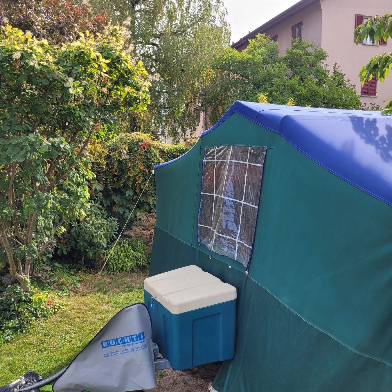 Camping Fahrzeuge: Zeltklappanhänger – Gebraucht aus Thun von Pino2018 3