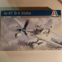 80 ... Junkers Ju 87 D-5 Stuka ... Italeri 1070