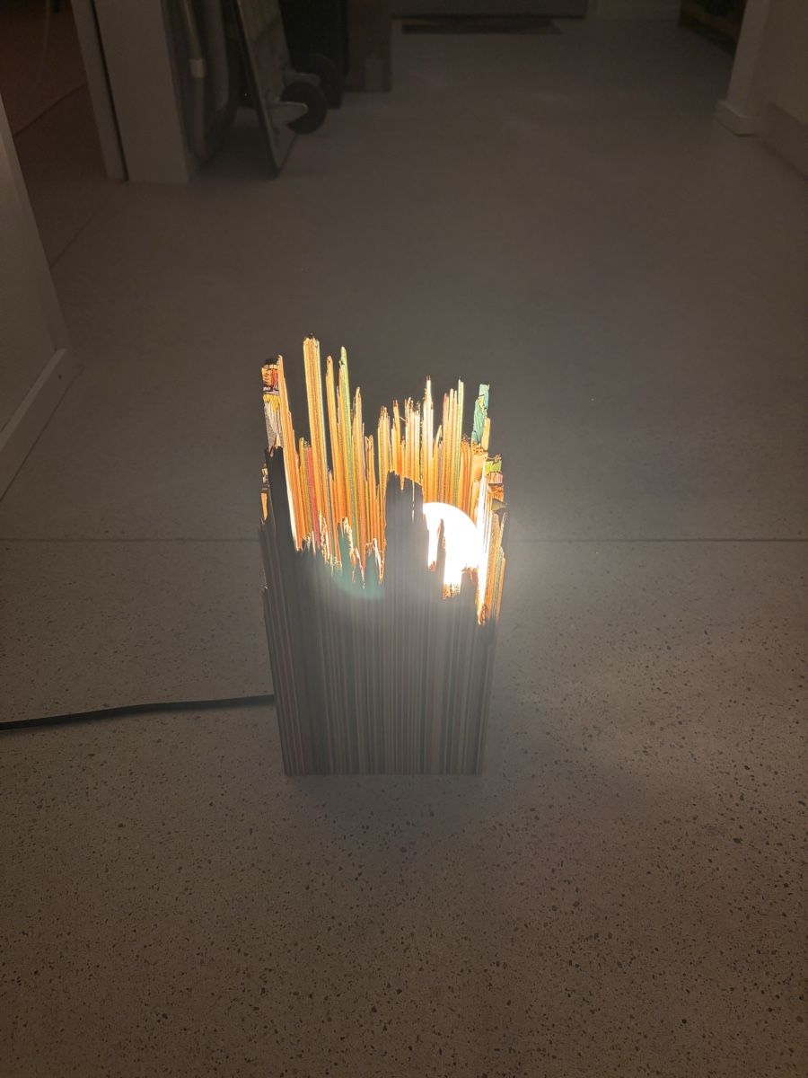 Lampen: Designerlampe aus alten Skateboards – Gebraucht aus Zürich von aronaron 3